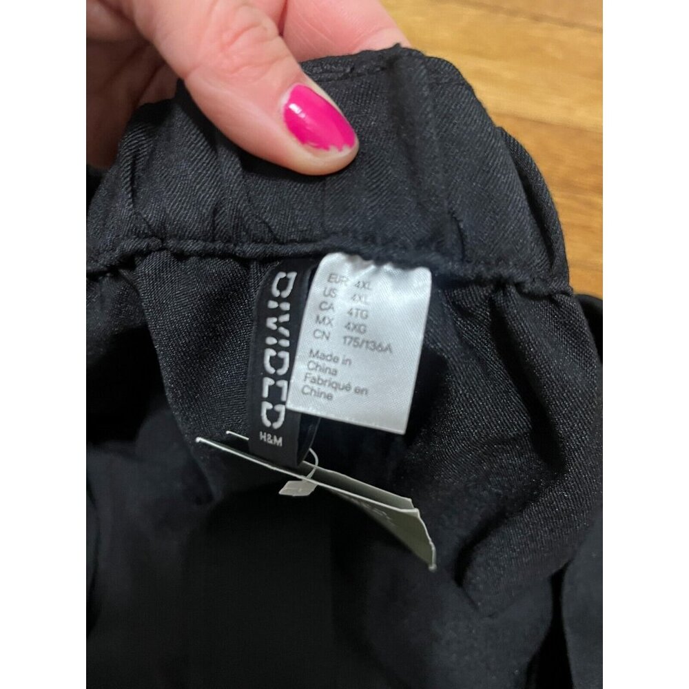 Divided H&M Women's Black Pants Plus Size 4XL Recycled Material NWT - Picture 3 of 6